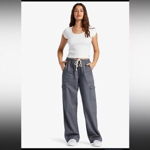 aerie Gray Elastic-Waist Cargo Pants